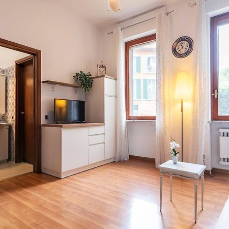 Casa Blu Flexyrent Apartment Wifi - No Ac ميلان المظهر الخارجي الصورة