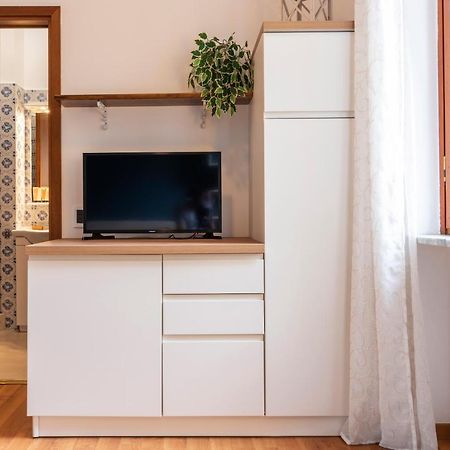 Casa Blu Flexyrent Apartment Wifi - No Ac ميلان المظهر الخارجي الصورة